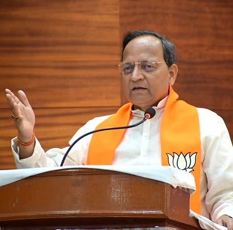 Photograph of ARUN SINGH