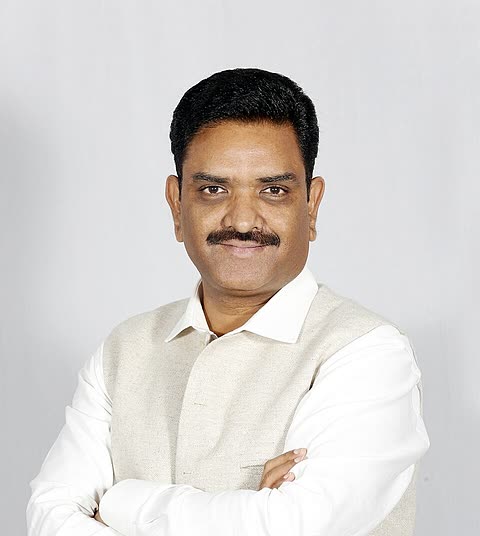 Photograph of Asim Arun