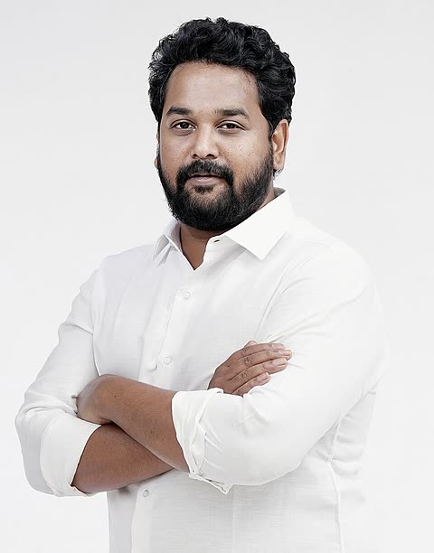 Photograph of G M Harish Balayogi