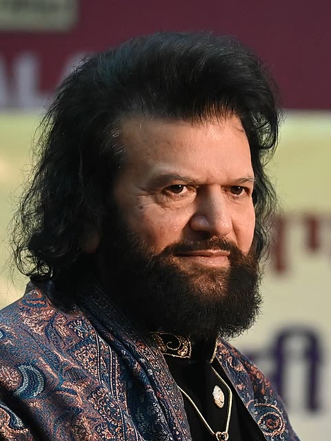Photograph of Hans Raj Hans