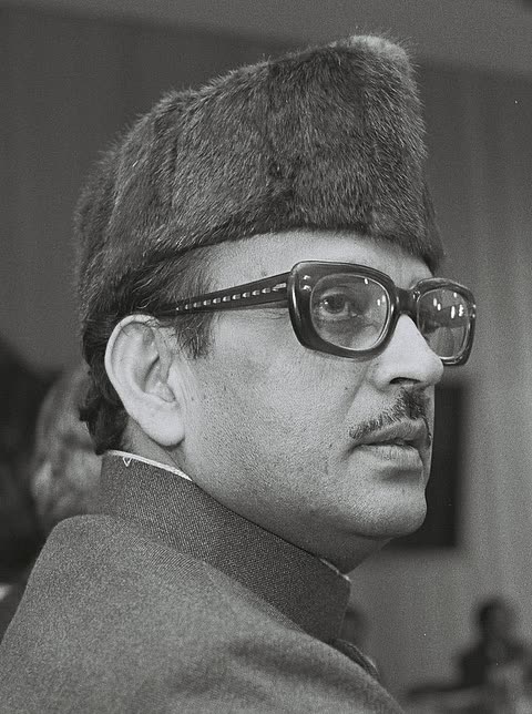 Photograph of Hari Narayan Singh