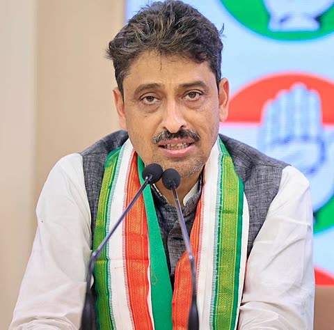 Photograph of Imran Masood