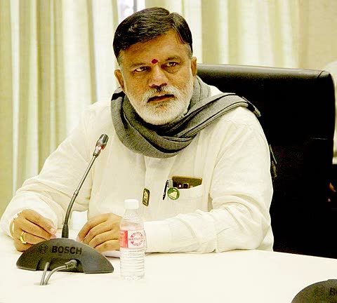 Photograph of Rajabhau Parag Prakash Waje