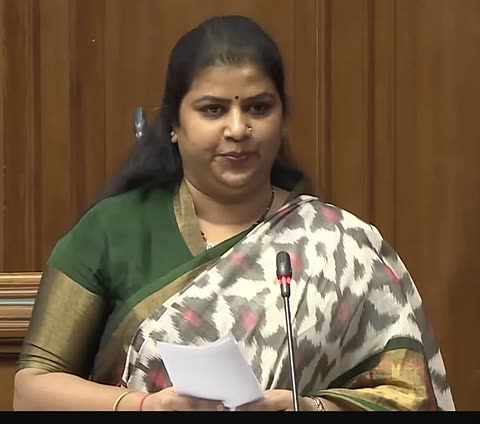 Photograph of Rakhi Birla