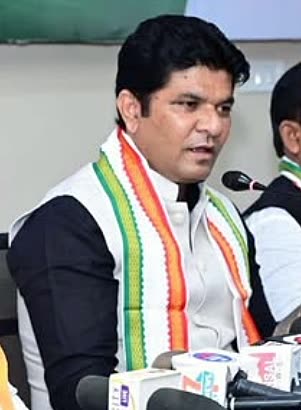 Photograph of Shyamkumar Daulat Barve