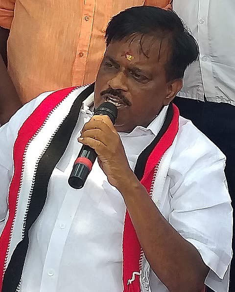 Photograph of Thalavai Sundaram. N