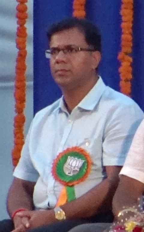 Photograph of Vishwajit Pratapsingh Rane